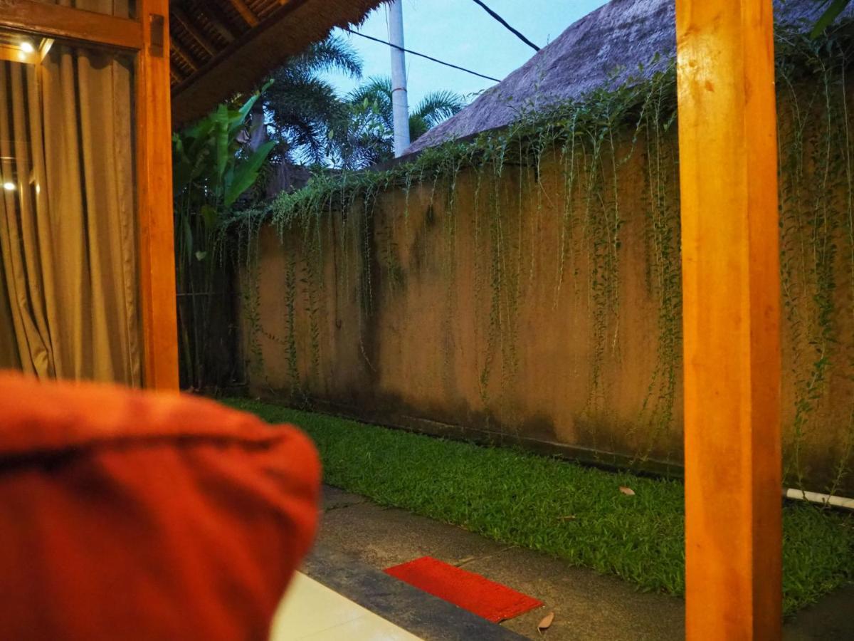 De Dalam Villa Ubud Luaran gambar