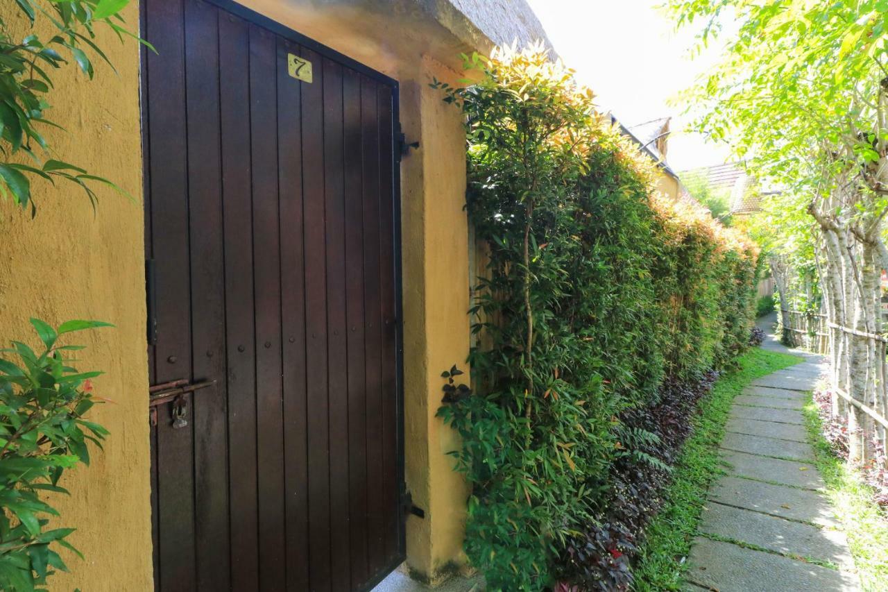 De Dalam Villa Ubud Luaran gambar
